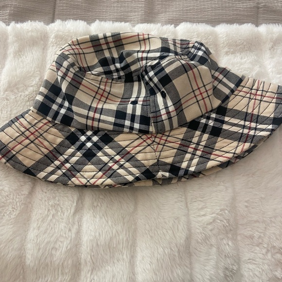 Bucket hat - Picture 2 of 2